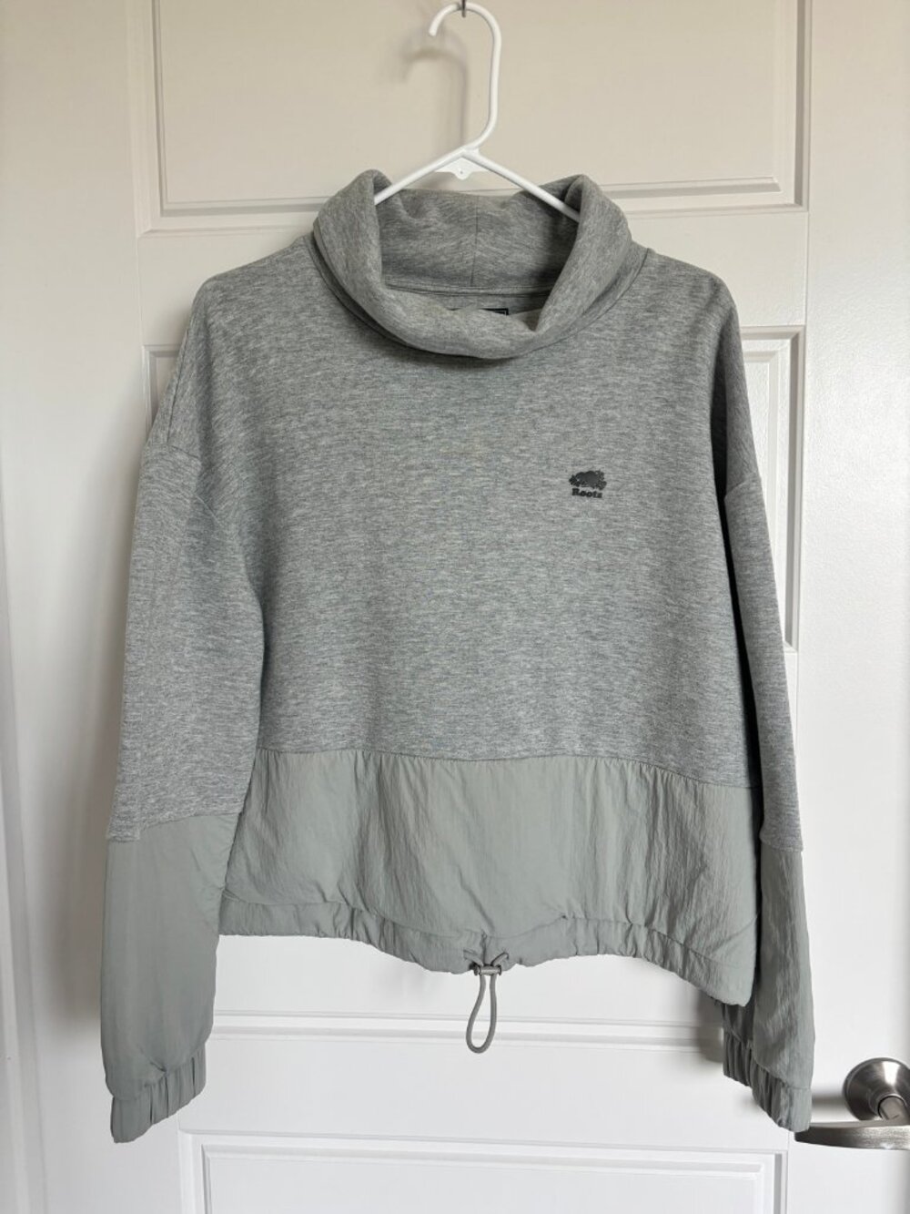 Roots Women’s Gray Mixed Media Cowl Neck Sweatshirt Nylon Panel Bottom Size M